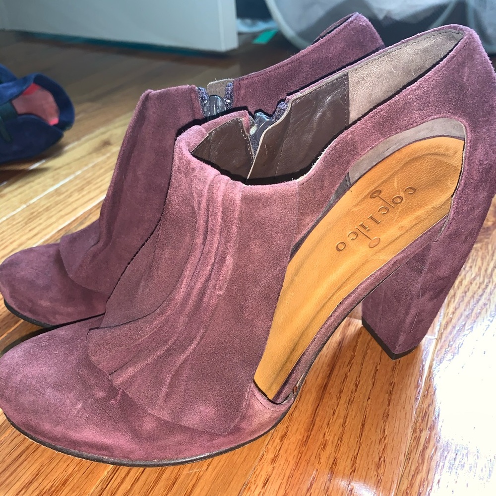 COCLICO MAROON BOOTIES